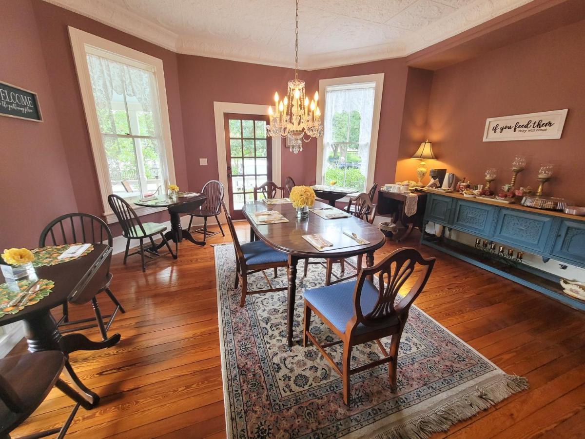 غينزفيل، فلوريدا The Camellia Rose Inn- King Room- Inspiration المظهر الخارجي الصورة