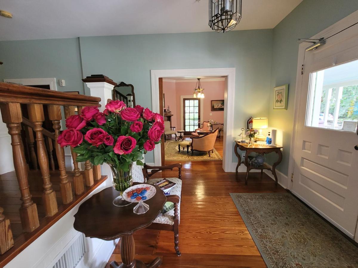 غينزفيل، فلوريدا The Camellia Rose Inn- King Room- Inspiration المظهر الخارجي الصورة