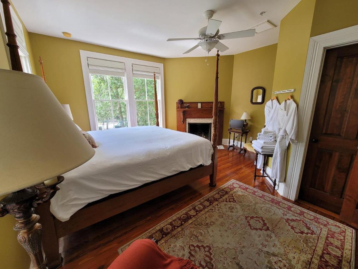 غينزفيل، فلوريدا The Camellia Rose Inn- King Room- Inspiration المظهر الخارجي الصورة